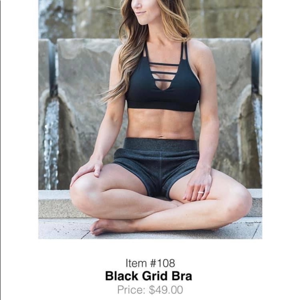 NEW NWT Zyia Black Grid Bra Large
